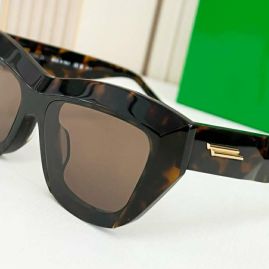 Picture of Bottega Veneta Sunglasses _SKUfw57230472fw
